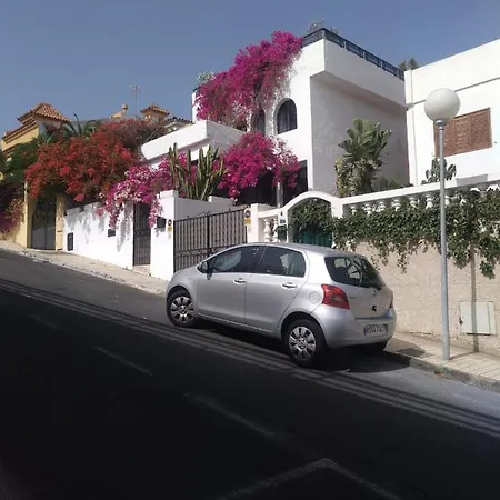 Guest house Vv Buganvillas Maspalomas - Cocina Y Con Banos Privados *
